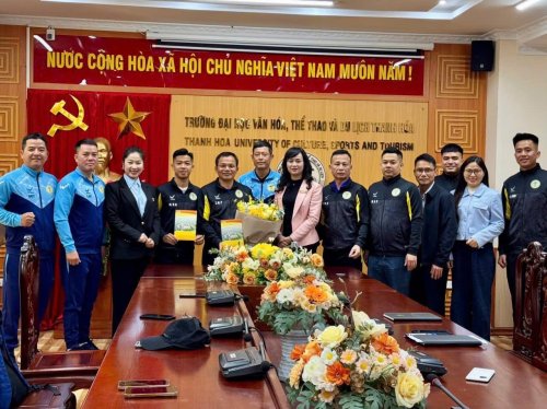 ảnh b&igrave;a.jpg