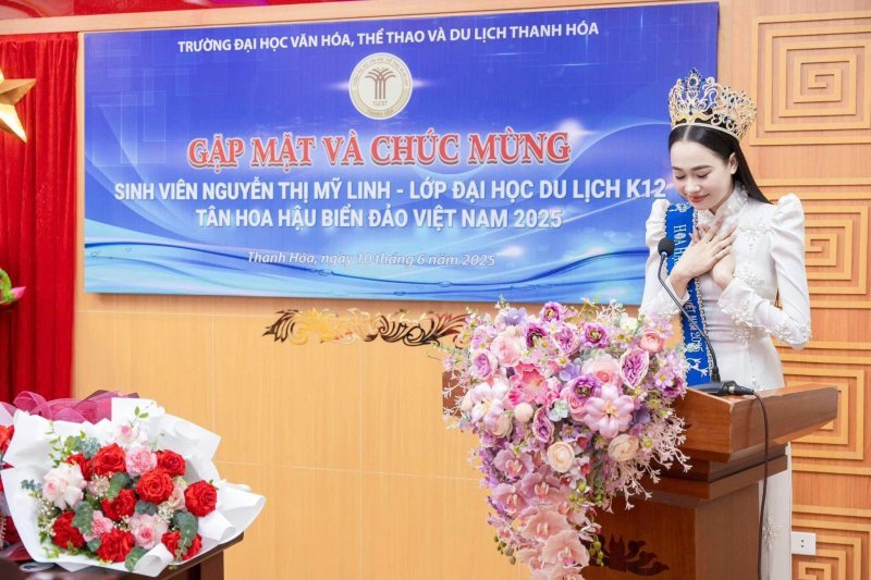 PHÁT BIỂU.jpg